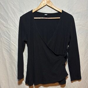 Old Navy Black Women's Wrap sweater